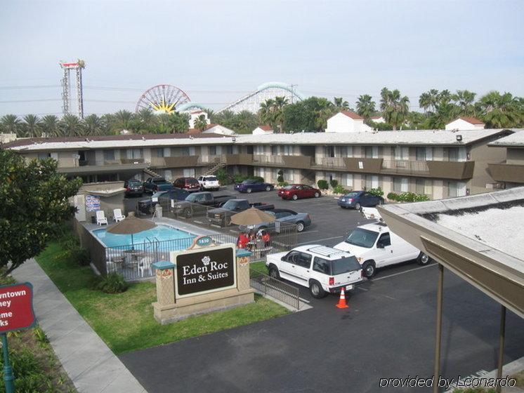 Eden Roc Inn & Suites Near The Maingate Anaheim Exterior photo