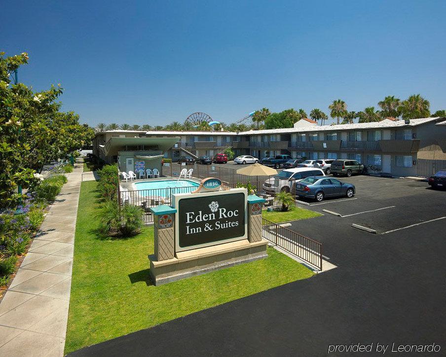 Eden Roc Inn & Suites Near The Maingate Anaheim Exterior photo